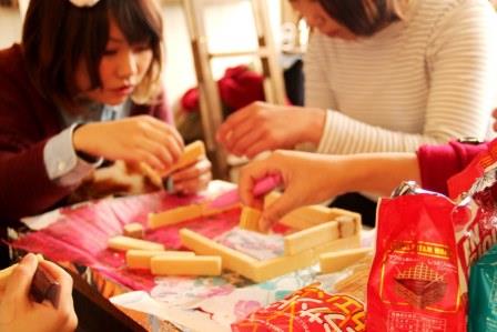 お菓子の家を作る